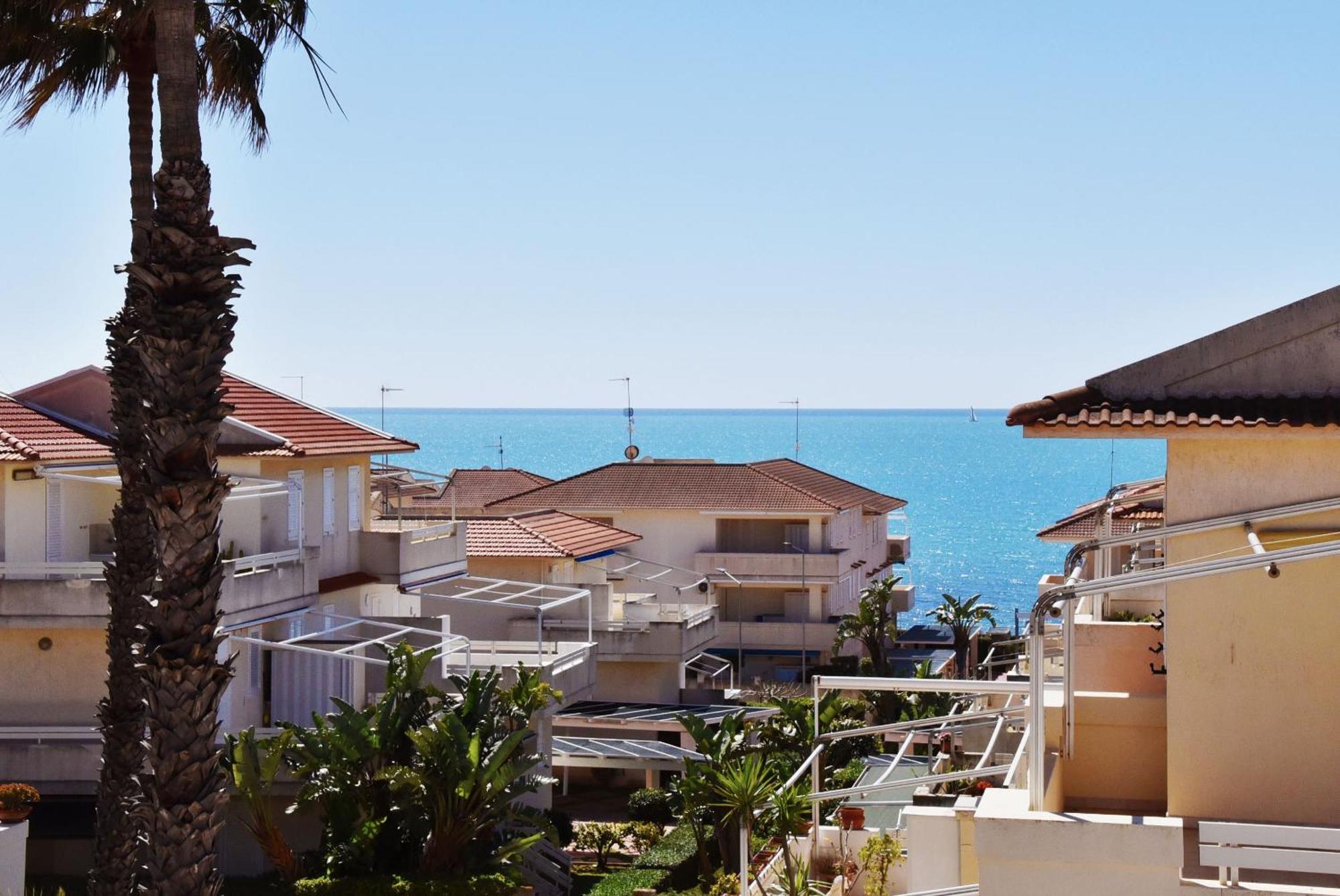Punta Di Mola House Apartamento Marina di Ragusa Exterior foto