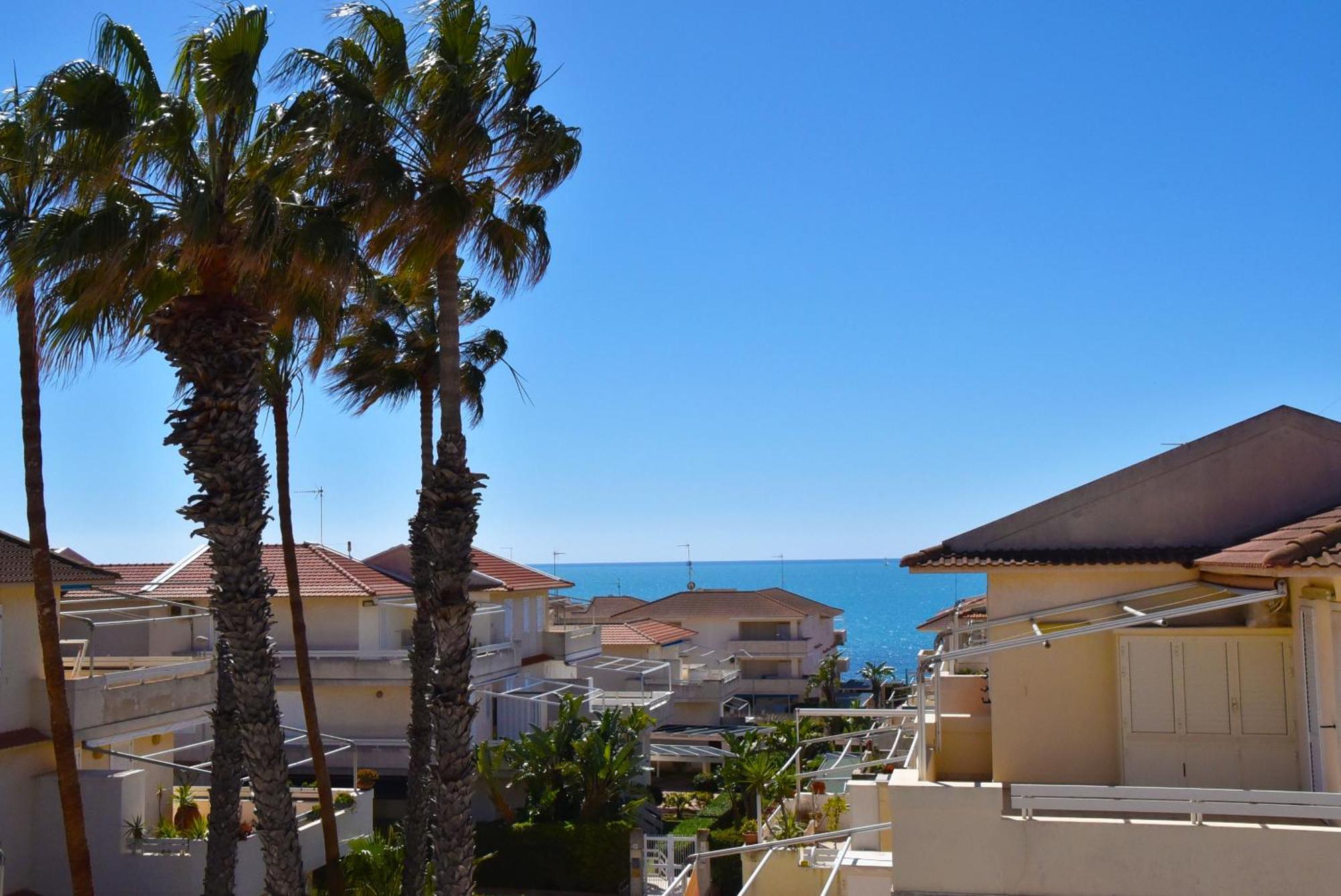 Punta Di Mola House Apartamento Marina di Ragusa Exterior foto
